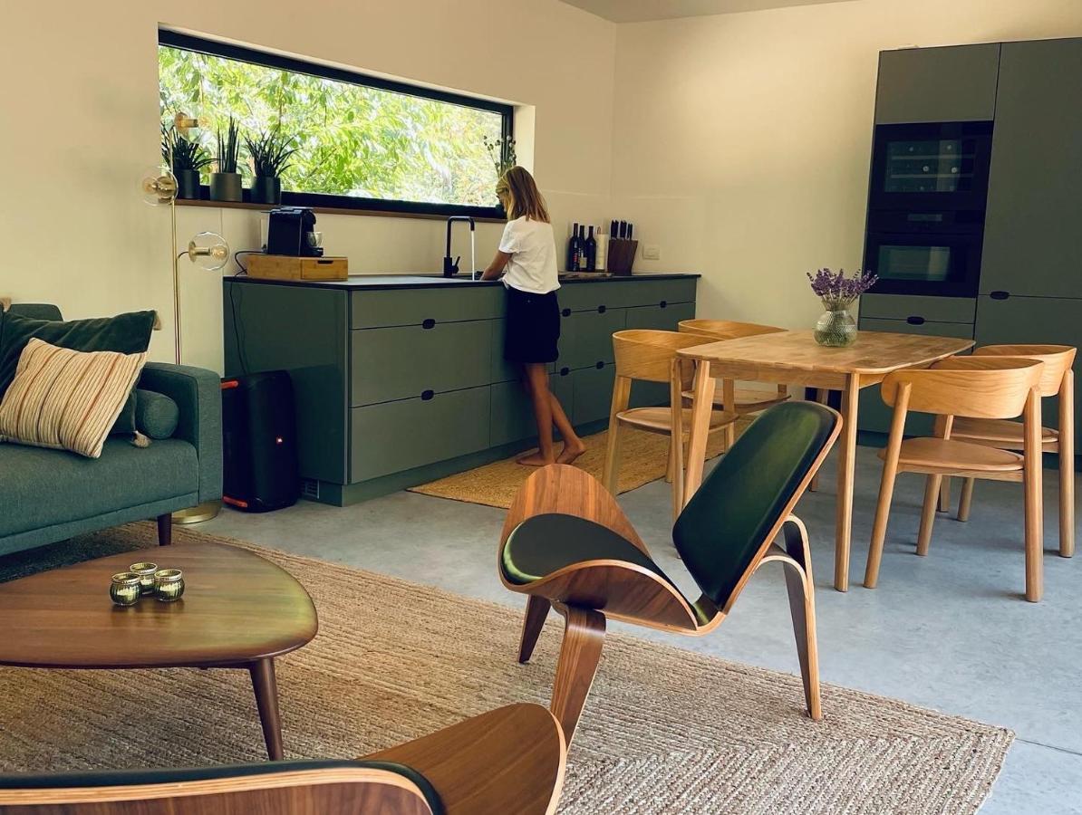 Osbos Chalets Lille Bagian luar foto